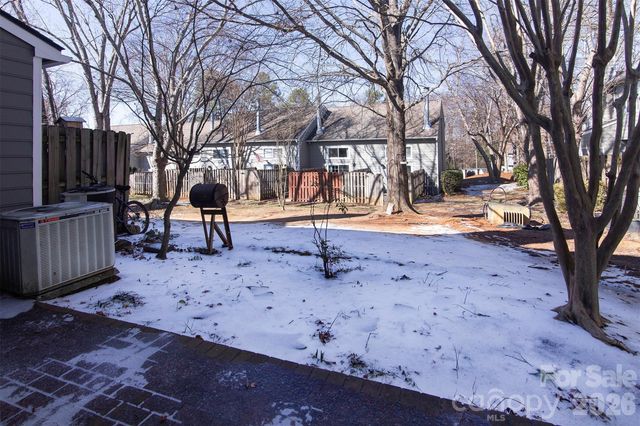 6116 Heath Ridge Court H, Charlotte, NC 28210