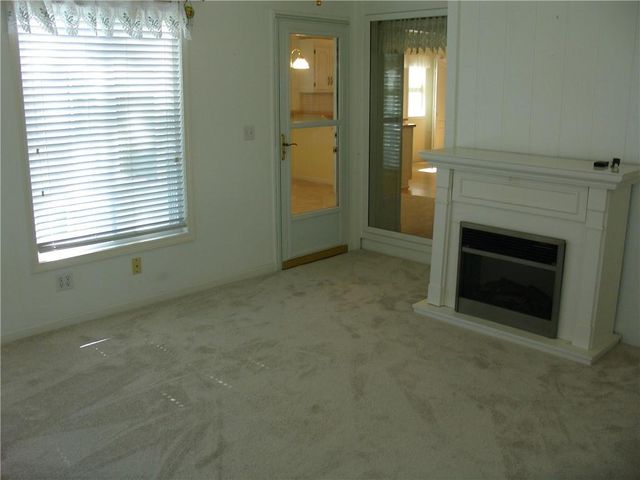 17205 E 44th Street Court S, Independence, MO 64055