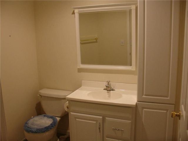 17205 E 44th Street Court S, Independence, MO 64055