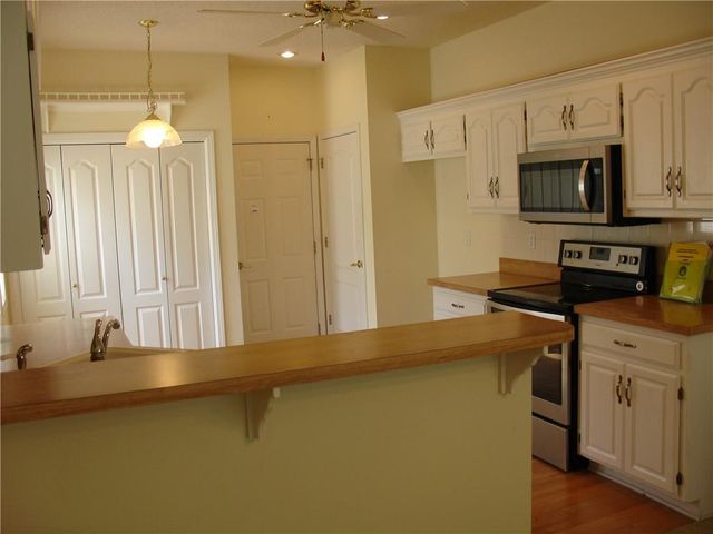 17205 E 44th Street Court S, Independence, MO 64055