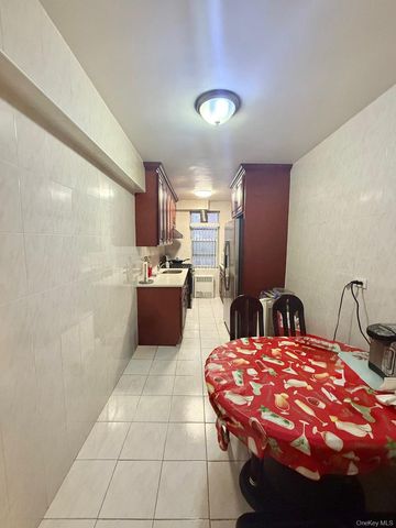 43-35 Union Street 2G, Flushing, NY 11355