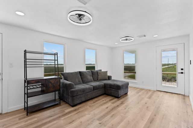 4123 Conn Street, Port Bolivar, TX 77650