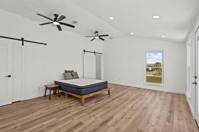 4123 Conn Street, Port Bolivar, TX 77650