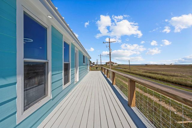 4123 Conn Street, Port Bolivar, TX 77650