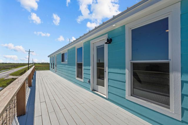 4123 Conn Street, Port Bolivar, TX 77650