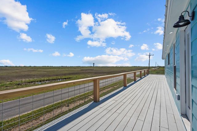 4123 Conn Street, Port Bolivar, TX 77650