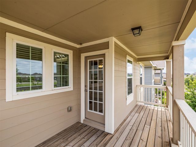 203 Combe DR, Hutto, TX 78634