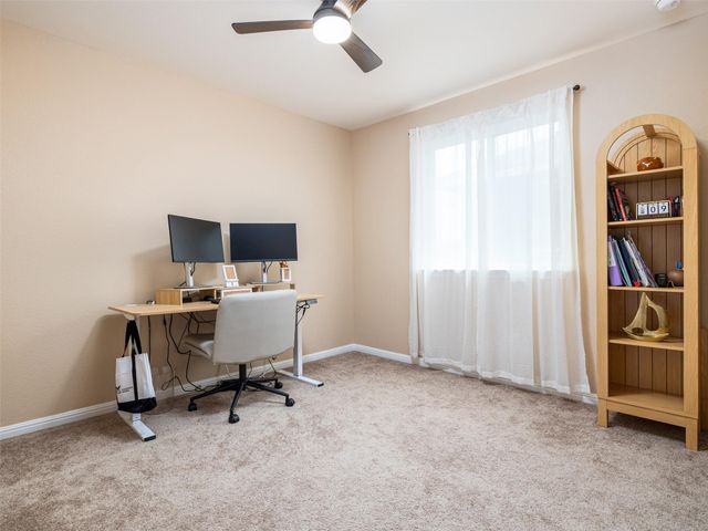 203 Combe DR, Hutto, TX 78634