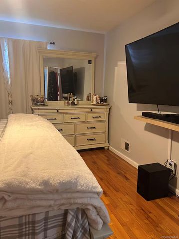 7703 58th Avenue, Middle Village, NY 11379