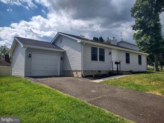 138 HOUSTON AVE, Glenside, PA 19038