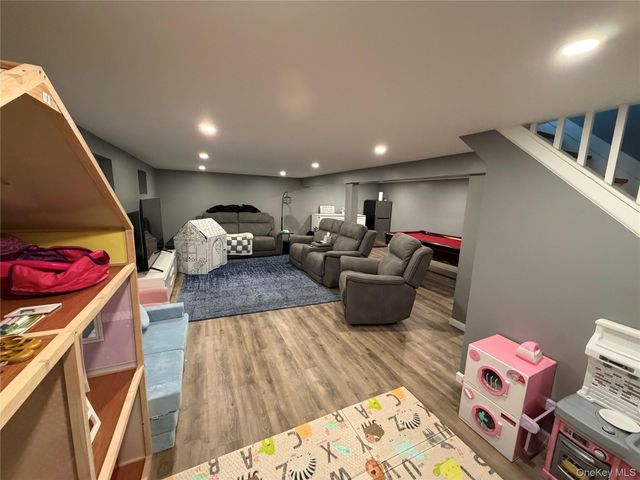 57 Pebble Lane, Deer Park, NY 11729