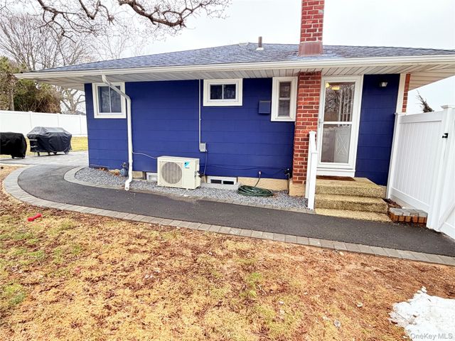 57 Pebble Lane, Deer Park, NY 11729