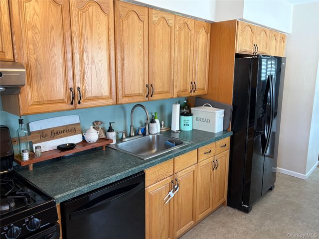 57 Pebble Lane, Deer Park, NY 11729