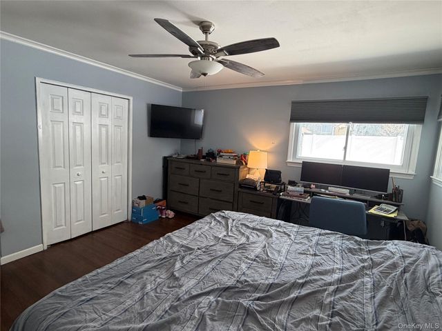 57 Pebble Lane, Deer Park, NY 11729