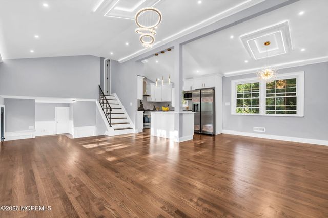 52 Ryders Lane, East Brunswick, NJ 08816