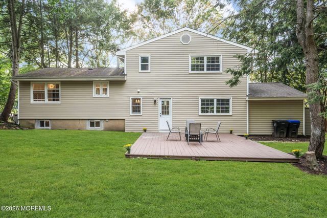 52 Ryders Lane, East Brunswick, NJ 08816