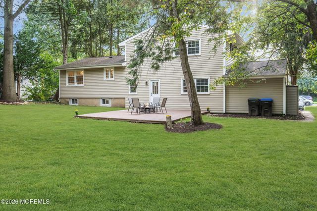 52 Ryders Lane, East Brunswick, NJ 08816