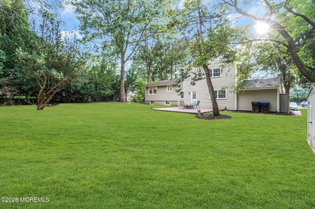 52 Ryders Lane, East Brunswick, NJ 08816