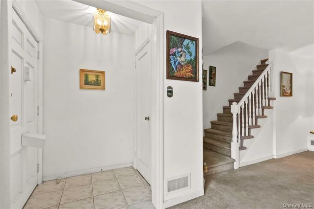 84-92 Austin Street, Kew Gardens, NY 11415