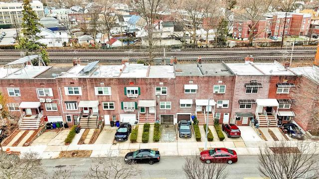 84-92 Austin Street, Kew Gardens, NY 11415