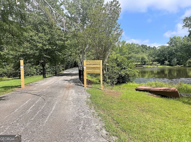 1827 Highway 92 S, Fayetteville, GA 30215