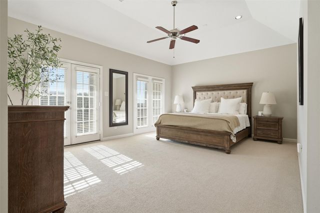 18727 Egret Oaks Lane, Webster, TX 77058