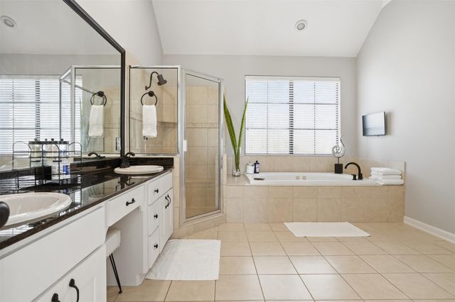 18727 Egret Oaks Lane, Webster, TX 77058