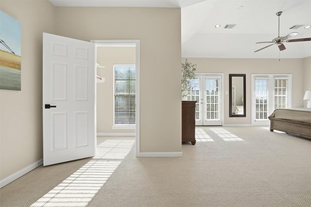 18727 Egret Oaks Lane, Webster, TX 77058