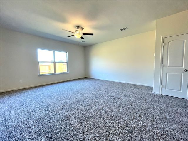 8011 Big Timber Trail, Ponder, TX 76259