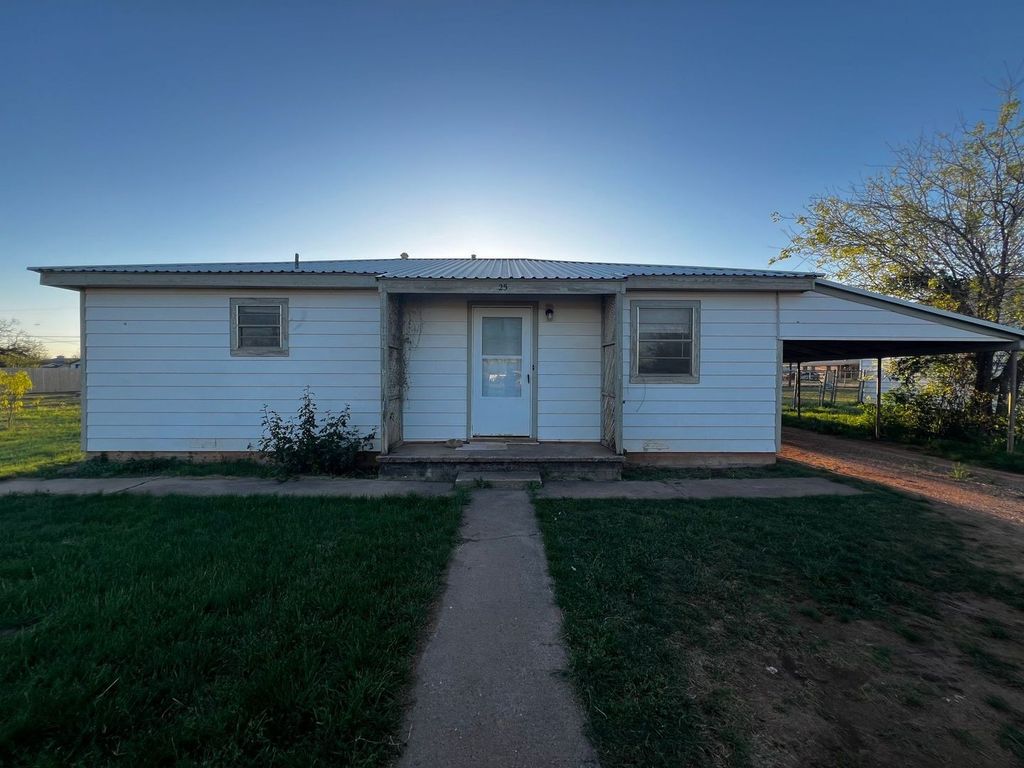 625 Avenue L, Anson, TX 79501