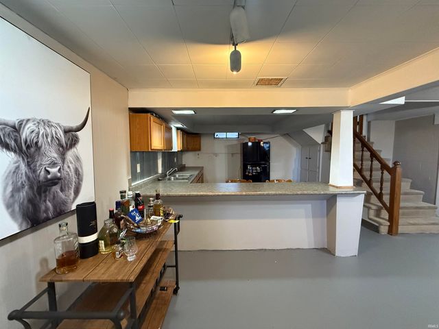 1989 W Division Road, Jasper, IN 47546