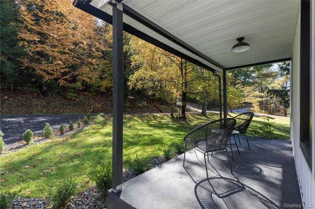 9 Clark A Road, Woodbourne, NY 12788