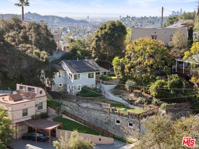 5810 Burwood Avenue, Los Angeles, CA 90042