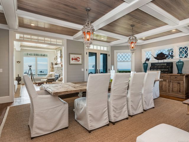 7 Pettipaug Avenue, Old Saybrook, CT 06475