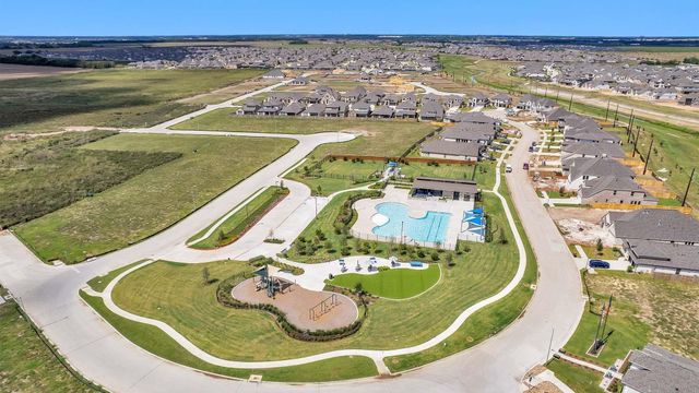 5422 Royal Gem Drive, Richmond, TX 77469