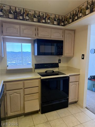 3111 Bel Air Drive 22F, Las Vegas, NV 89109