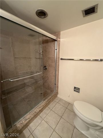 3111 Bel Air Drive 22F, Las Vegas, NV 89109