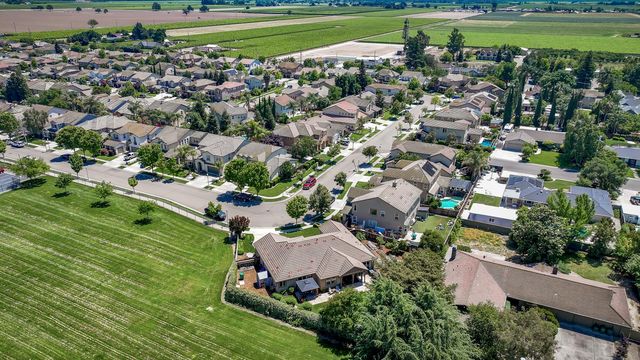 2385 Giannoni Way, Lodi, CA 95242