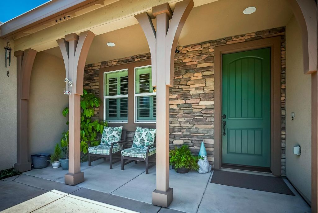 2385 Giannoni Way, Lodi, CA 95242