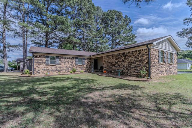 911 Alice Street, Paragould, AR 72450