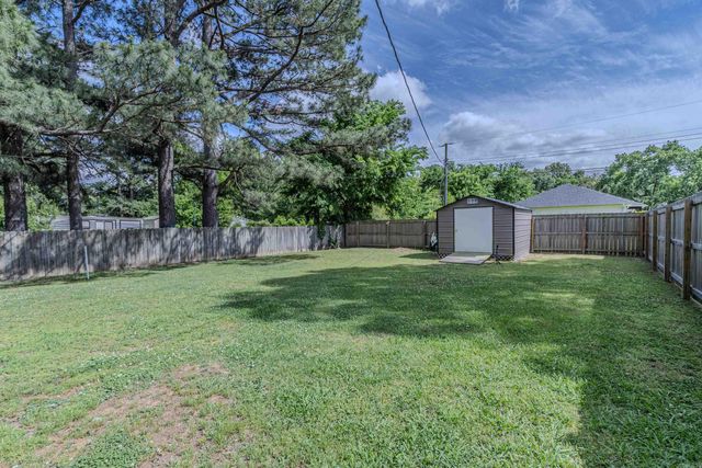 911 Alice Street, Paragould, AR 72450