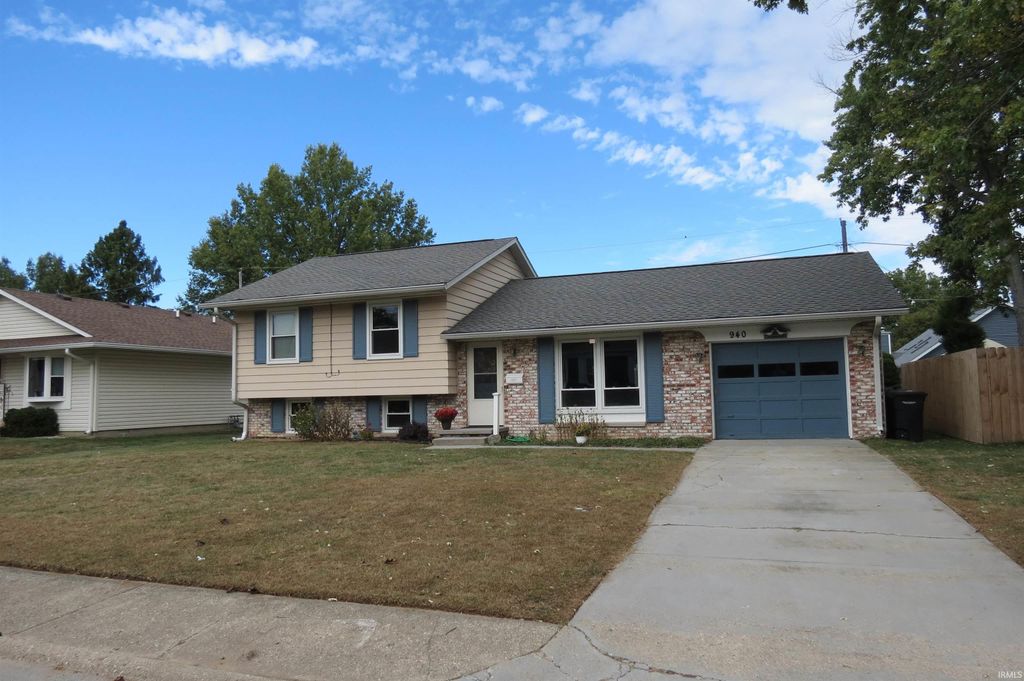 940 N Southland Drive, Lafayette, IN 47909