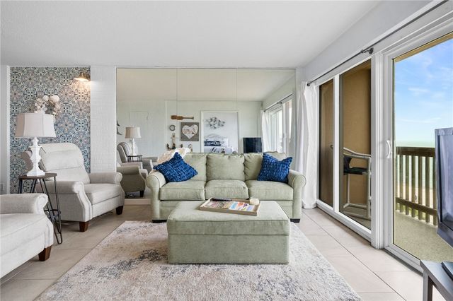 4000 Surfside Blvd 403, Corpus Christi, TX 78402