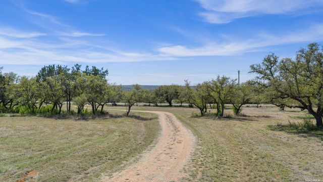 2502 Ranch Road 1323, Johnson City, TX 78636