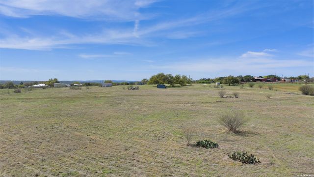 2502 Ranch Road 1323, Johnson City, TX 78636