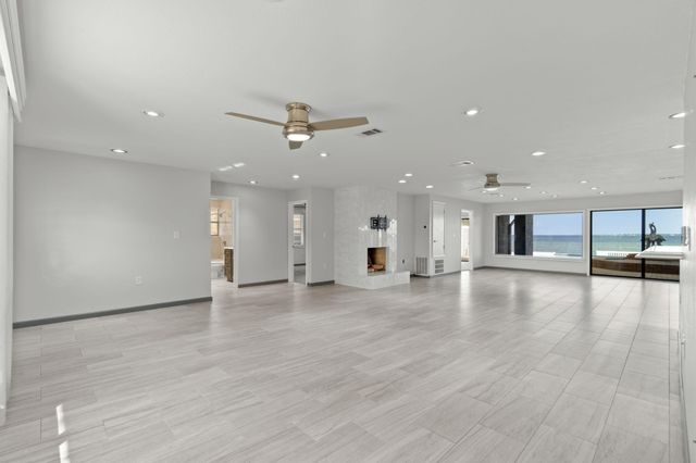 5 Country Club Road, Shalimar, FL 32579