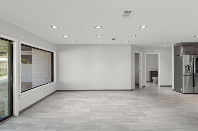 5 Country Club Road, Shalimar, FL 32579