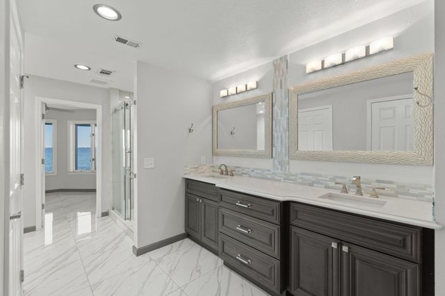 5 Country Club Road, Shalimar, FL 32579