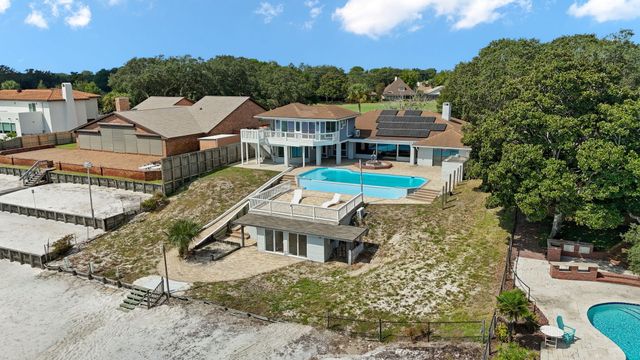 5 Country Club Road, Shalimar, FL 32579