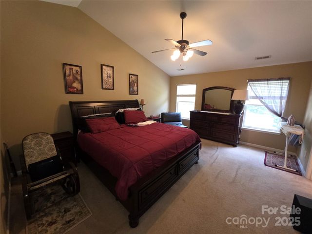 3042 Ernest Russell Court, Charlotte, NC 28269